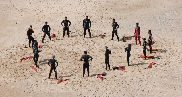 lifeguards in circle